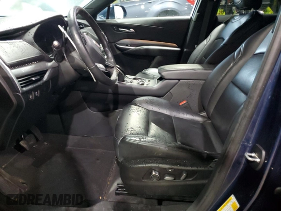 2020 Cadillac XT4 AWD Premium Luxury z VIN 1GYFZDR47LF117955, wystawiony jako Copart lot #83837694 z przebiegiem 45 210 mil mil oraz Szkoda całkowita • Salvage title. Historia ofert i sprzedaży dostępna na DreamBid. Obrazek 7.