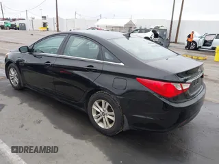 2011 Hyundai Sonata GLS with VIN 5NPEB4AC7BH051923, listed as a IAAI auction lot 42078691 with 142,046 mi miles and . Bid and sale history available at DreamBid. Image 3.