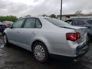 2008 Volkswagen Jetta S с VIN 3VWJZ71K68M168573, выставлен на аукционе Copart как лот 55776955 с пробегом 110 273 миль миль и Списание • Salvage title. История ставок и продаж доступна на DreamBid. Изображение 2.