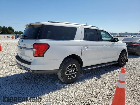2022 Ford Expedition Max XLT z VIN 1FMJK1HT5NEA58324, wystawiony jako Copart lot #54058565 z przebiegiem Nie podano mil oraz Szkoda całkowita • Salvage title. Historia ofert i sprzedaży dostępna na DreamBid. Obrazek 3.