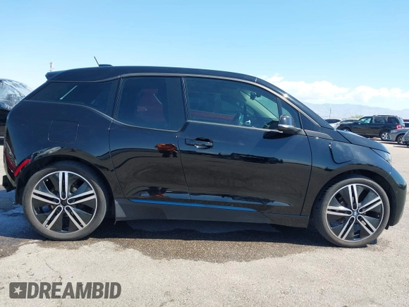 2017 BMW i3 z VIN WBY1Z8C30HV893766, wystawiony jako IAAI lot #42183288 z przebiegiem 60 514 mil mil oraz . Historia ofert i sprzedaży dostępna na DreamBid. Obrazek 14.
