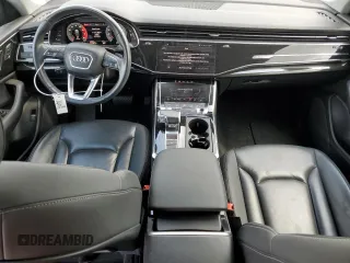 2021 Audi Q8 Premium z VIN WA1AVAF15MD020653, wystawiony jako Copart lot #55220895 z przebiegiem 68 826 mil mil oraz Tytuł czysty. Historia ofert i sprzedaży dostępna na DreamBid. Obrazek 8.