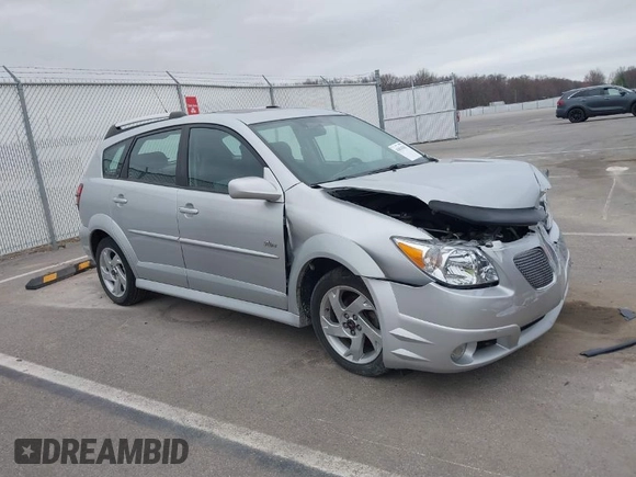 2007 Pontiac Vibe with VIN 5Y2SL65807Z437245, listed as a IAAI auction lot 41834367 with 277,752 mi miles and . Bid and sale history available at carsss.com. Image 1.