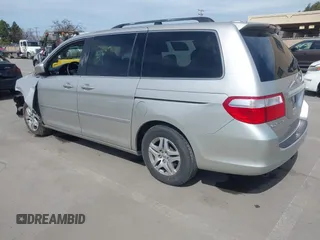 2006 Honda Odyssey EX-L z VIN 5FNRL38736B089963, wystawiony jako IAAI lot #41858061 z przebiegiem 178 845 mil mil oraz . Historia ofert i sprzedaży dostępna na DreamBid. Obrazek 3.