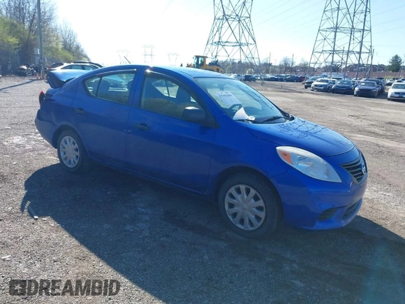 2012 Nissan Versa SV with VIN 3N1CN7AP0CL889069, listed as a IAAI auction lot 41942068 with 123,584 mi miles. Bid and sale history available at carsss.com. Image 1.