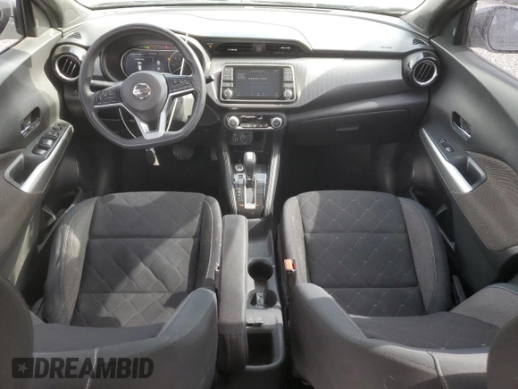 2019 Nissan Kicks SR z VIN 3N1CP5CU7KL547165, wystawiony jako Copart lot #49992975 z przebiegiem 98 357 mil mil oraz Nie do naprawy • Non repairable. Historia ofert i sprzedaży dostępna na DreamBid. Obrazek 8.
