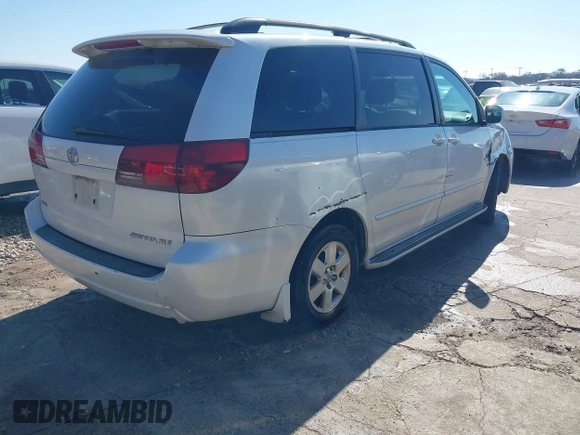 2004 Toyota Sienna XLE z VIN 5TDZA22C84S147404, wystawiony jako IAAI lot #41638416 z przebiegiem 181 672 mil mil oraz . Historia ofert i sprzedaży dostępna na DreamBid. Obrazek 4.