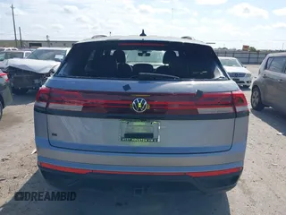 2024 Volkswagen Atlas SE with VIN 1V2WE2CA0RC201550, listed as a IAAI auction lot 42048995 with 47,181 mi miles and . Bid and sale history available at DreamBid. Image 16.