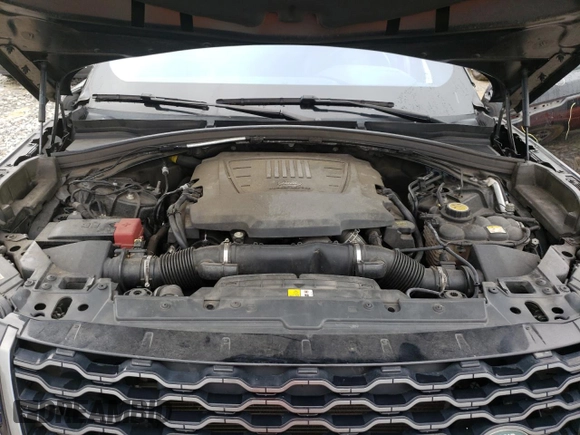 2018 Land Rover Range Rover Velar R-Dynamic SE with VIN SALYL2RV4JA713508, listed as a Copart auction lot 47961324 with 87,629 mi miles. Bid and sale history available at carsss.com. Image 11.