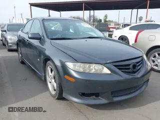 2004 Mazda Mazda6 s with VIN 1YVFP80D345N47144, listed as a IAAI auction lot 41675948 with 190,571 mi miles. Bid and sale history available at carsss.com. Image 1.