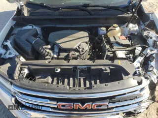 2021 GMC Acadia SLT z VIN 1GKKNMLS7MZ169534, wystawiony jako Copart lot #50166895 z przebiegiem 84 013 mil mil oraz Szkody całkowita. Historia ofert i sprzedaży dostępna na DreamBid. Obrazek 13.