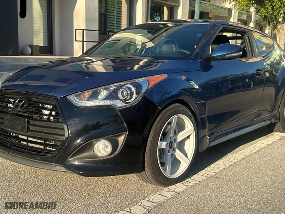 2016 Hyundai Veloster Turbo Rally Edition with VIN KMHTC6AE1GU303773, listed as a Copart auction lot 50099085 with 47,495 mi miles and Clean Title. Bid and sale history available at carsss.com. Image 2.