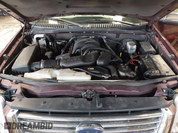 2006 Ford Explorer Limited with VIN 1FMEU75836ZA26528, listed as a IAAI auction lot 41982769 with 205,047 mi miles and . Bid and sale history available at DreamBid. Image 10.
