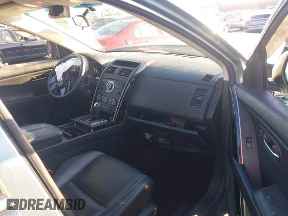 2011 Mazda CX-9 Touring with VIN JM3TB3CA4B0331686, listed as a IAAI auction lot 41753309 with 185,970 mi miles. Bid and sale history available at carsss.com. Image 5.