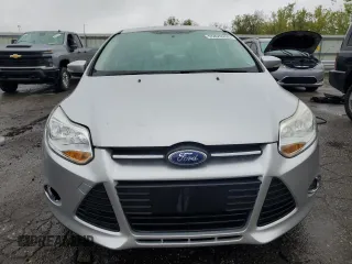 2014 Ford Focus SE with VIN 1FADP3F27EL389321, listed as a Copart auction lot 55826205 with 88,647 mi miles and Clean Title. Bid and sale history available at DreamBid. Image 5.