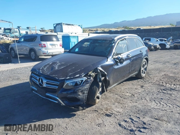 2019 Mercedes-Benz GLC with VIN WDC0G4KB8KF585423, listed as a IAAI auction lot 41254865 with Not Provided miles. Bid and sale history available at carsss.com. Image 6.