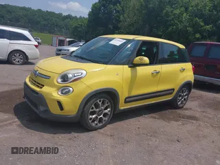 2014 FIAT 500L Trekking z VIN ZFBCFADH3EZ018967, wystawiony jako IAAI lot #42399059 z przebiegiem 153 003 mil mil oraz . Historia ofert i sprzedaży dostępna na DreamBid. Obrazek 2.