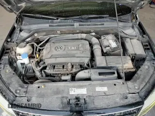 2018 Volkswagen Jetta GLI with VIN 3VW4T7AJ2JM202200, listed as a Copart auction lot 61513285 with 52,406 mi miles and Salvage title. Bid and sale history available at DreamBid. Image 15.