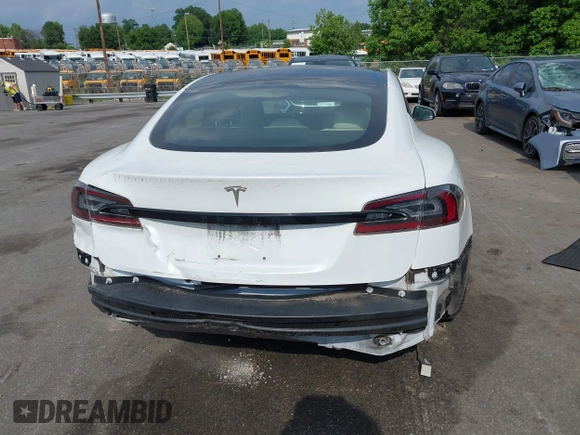 2022 Tesla Model S with VIN 5YJSA1E57NF462175, listed as a IAAI auction lot 42231439 with Not provided miles and . Bid and sale history available at DreamBid. Image 16.
