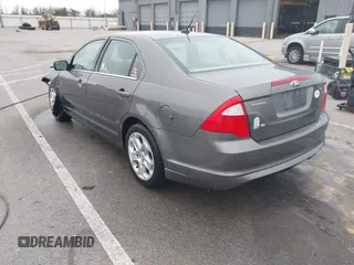 2011 Ford Fusion SE with VIN 3FAHP0HA7BR331095, listed as a IAAI auction lot 41911404 with 182,425 mi miles. Bid and sale history available at carsss.com. Image 3.