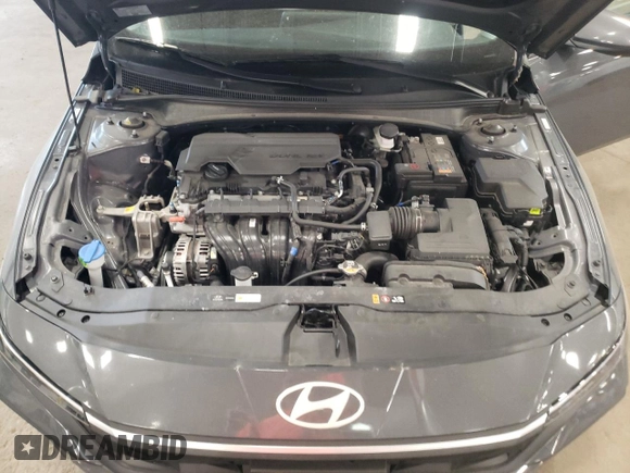 2024 Hyundai Elantra SEL с VIN KMHLM4DG4RU785768, выставлен на аукционе Copart как лот 62400805 с пробегом 24 162 миль миль и Чистый • Clean title. История ставок и продаж доступна на DreamBid. Изображение 11.