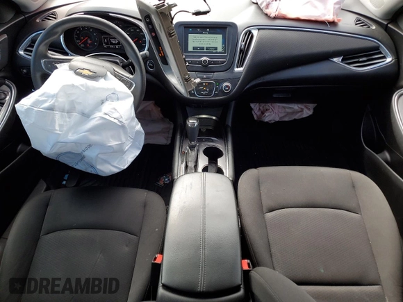 2018 Chevrolet Malibu LT z VIN 1G1ZD5ST6JF266758, wystawiony jako Copart lot #48915725 z przebiegiem 92 105 mil mil oraz Nie do naprawy • Non repairable. Historia ofert i sprzedaży dostępna na DreamBid. Obrazek 8.