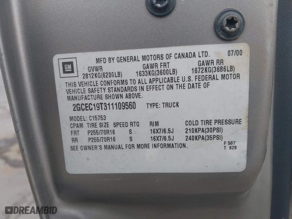 2001 Chevrolet Silverado 1500 LS with VIN 2GCEC19T311109560, listed as a IAAI auction lot 42065330 with 271,232 mi miles. Bid and sale history available at carsss.com. Image 9.