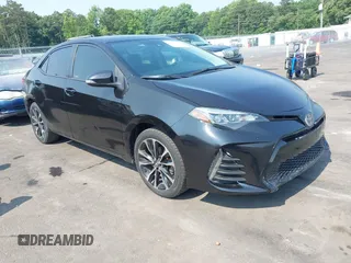2019 Toyota Corolla L z VIN 5YFBURHE3KP906802, wystawiony jako IAAI lot #42424303 z przebiegiem 136 385 mil mil oraz . Historia ofert i sprzedaży dostępna na DreamBid. Obrazek 1.