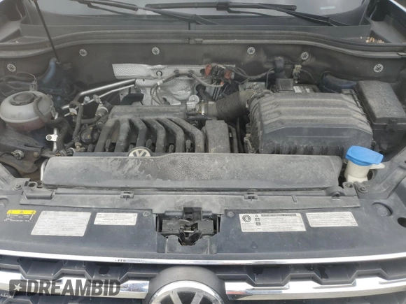 2018 Volkswagen Atlas SE with VIN 1V2PR2CA9JC535475, listed as a Copart auction lot 59427055 with 114,222 mi miles and Salvage title. Bid and sale history available at DreamBid. Image 11.