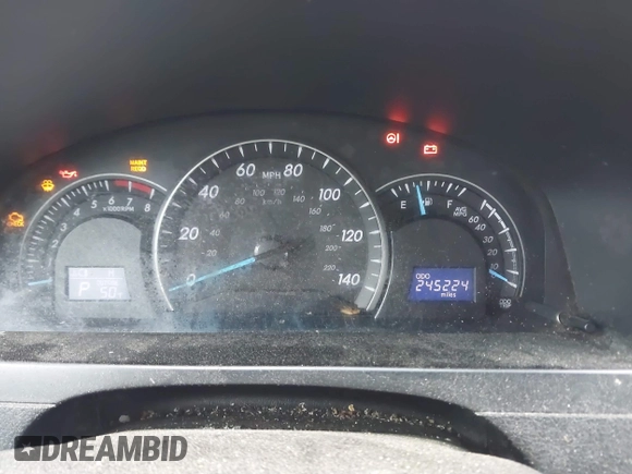 2015 Toyota Camry XLE with VIN 4T1BF1FK2FU982570, listed as a IAAI auction lot 41629755 with 245,224 mi miles. Bid and sale history available at carsss.com. Image 7.