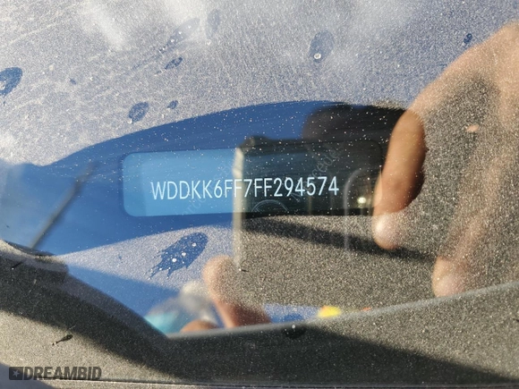2015 Mercedes-Benz E-Class E 400 with VIN WDDKK6FF7FF294574, listed as a Copart auction lot 76507404 with 0 mi miles and Non Repairable. Bid and sale history available at carsss.com. Image 13.