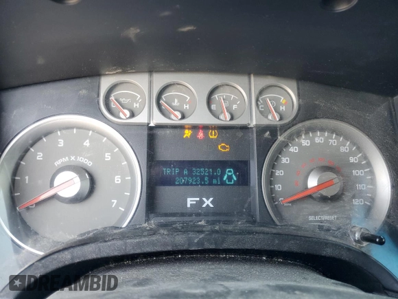 2010 Ford F-150 XL с VIN 1FTFW1EV2AFA43062, выставлен на аукционе Copart как лот 55393605 с пробегом 207 923 миль миль и Списание • Salvage title. История ставок и продаж доступна на DreamBid. Изображение 9.