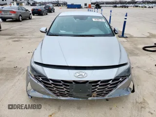 2023 Hyundai Elantra SEL with VIN 5NPLS4AG1PH119733, listed as a Copart auction lot 45302185 with 28,438 mi miles and Salvage Title. Bid and sale history available at DreamBid. Image 5.