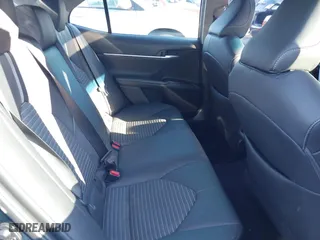 2018 Toyota Camry LE with VIN 4T1B11HK8JU554927, listed as a IAAI auction lot 41628449 with 152,942 mi miles. Bid and sale history available at carsss.com. Image 8.