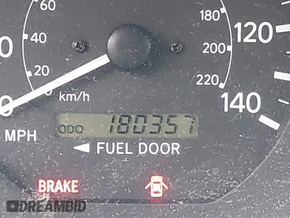 2001 Toyota Camry CE z VIN 4T1BG22K31U097733, wystawiony jako IAAI lot #42276687 z przebiegiem 180 357 mil mil oraz . Historia ofert i sprzedaży dostępna na DreamBid. Obrazek 15.