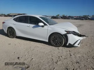 2025 Toyota Camry LE with VIN 4T1DAACK9SU118959, listed as a Copart auction lot 50041825 with 449 mi miles and Salvage Title. Bid and sale history available at carsss.com. Image 4.