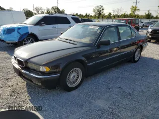 2001 BMW 7 Series 740iL z VIN WBAGH83441DP29663, wystawiony jako Copart lot #55772005 z przebiegiem Nie podano mil oraz Tytuł czysty. Historia ofert i sprzedaży dostępna na DreamBid. Obrazek 1.