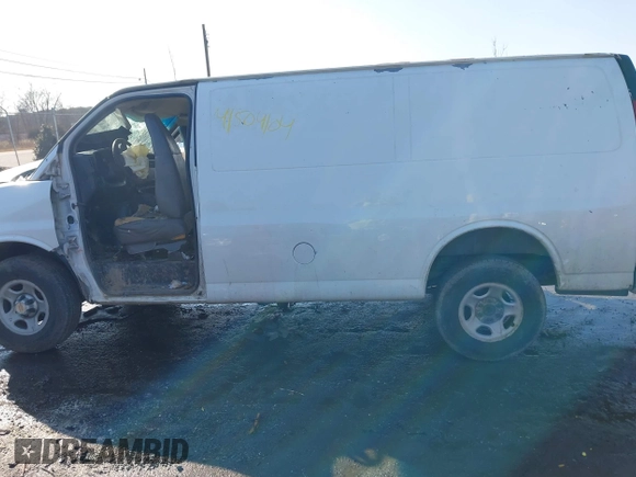2003 Chevrolet Express Cargo with VIN 1GCFG25T731220111, listed as a IAAI auction lot 41504104 with Not Provided miles and . Bid and sale history available at DreamBid. Image 13.