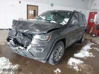 2021 Jeep Grand Cherokee Laredo X with VIN 1C4RJFAG3MC648293, listed as a IAAI auction lot 41586333 with 46,315 mi miles. Bid and sale history available at carsss.com. Image 17.