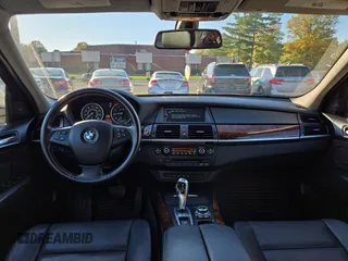 2011 BMW X5 35i with VIN 5UXZV4C54BL410887, listed as a Copart auction lot 77017594 with 111,629 mi miles and Clean Title. Bid and sale history available at carsss.com. Image 9.