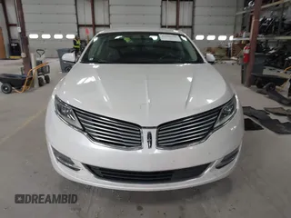 2016 Lincoln MKZ with VIN 3LN6L2G9XGR600497, listed as a IAAI auction lot 41996468 with 201,148 mi miles. Bid and sale history available at carsss.com. Image 13.