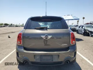 2012 MINI Countryman S с VIN WMWZC3C52CWL82215, выставлен на аукционе Copart как лот 61676325 с пробегом 131 260 миль миль и Чистый • Clean title. История ставок и продаж доступна на DreamBid. Изображение 6.