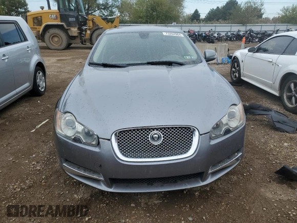 2009 Jaguar XF with VIN SAJWA07C991R41110, listed as a Copart auction lot 73204964 with 147,727 mi miles and Salvage Title. Bid and sale history available at DreamBid. Image 5.