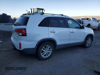 2015 Kia Sorento LX with VIN 5XYKTDA7XFG652288, listed as a Copart auction lot 77898474 with 125,497 mi miles and Clean Title. Bid and sale history available at carsss.com. Image 3.