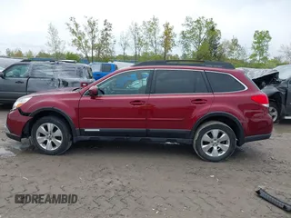 2012 Subaru Outback Limited с VIN 4S4BRDLC2C2210678, выставлен на аукционе IAAI как лот 42177918 с пробегом 214 814 миль миль и . История ставок и продаж доступна на DreamBid. Изображение 14.
