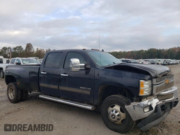 2013 Chevrolet Silverado 3500HD LTZ with VIN 1GC4K1C82DF156126, listed as a Copart auction lot 79231984 with 173,809 mi miles and Salvage Title. Bid and sale history available at carsss.com. Image 4.