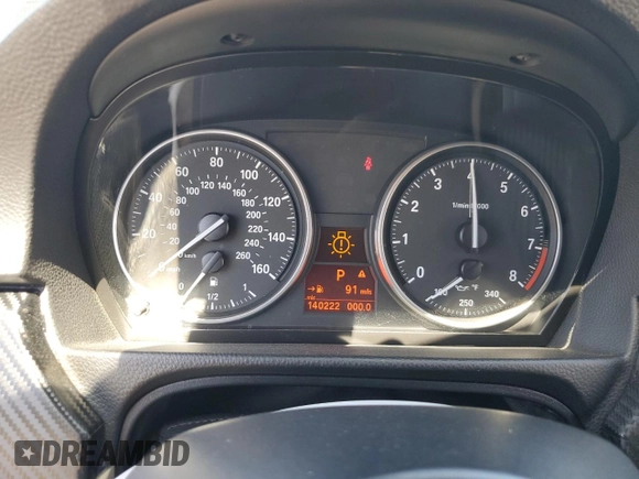 2008 BMW 3 Series 328i with VIN WBAWV13508P118493, listed as a Copart auction lot 57826135 with 140,222 mi miles and Salvage title. Bid and sale history available at DreamBid. Image 9.