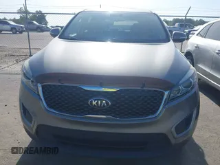 2018 Kia Sorento LX with VIN 5XYPG4A35JG417927, listed as a IAAI auction lot 42153693 with 75,971 mi miles. Bid and sale history available at carsss.com. Image 6.