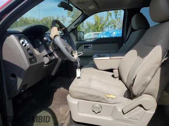 2010 Ford F-150 XL с VIN 1FTEW1E85AFB34249, выставлен на аукционе Copart как лот 71395724 с пробегом 192 156 миль миль и Списание • Salvage title. История ставок и продаж доступна на DreamBid. Изображение 7.