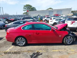 2011 BMW 3 Series 328i xDrive with VIN WBAKF5C53BE395791, listed as a IAAI auction lot 41749286 with 1 mi miles. Bid and sale history available at carsss.com. Image 13.